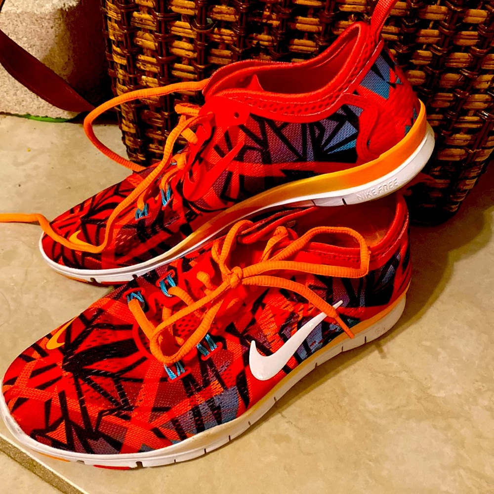 Nike Free 5.0 running shoes